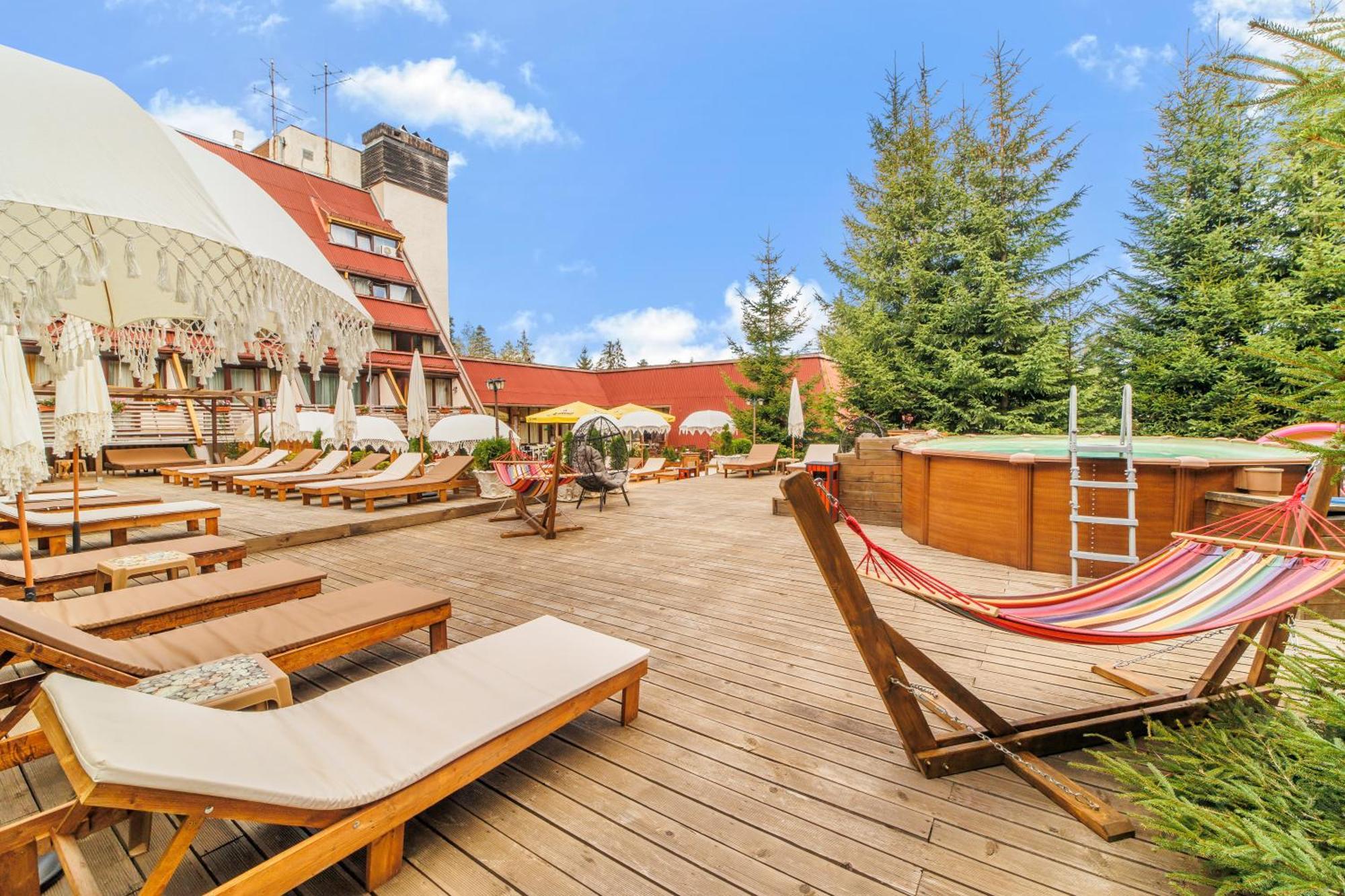 Mоura Boutique & Spa Hotel Borowez Exterior foto