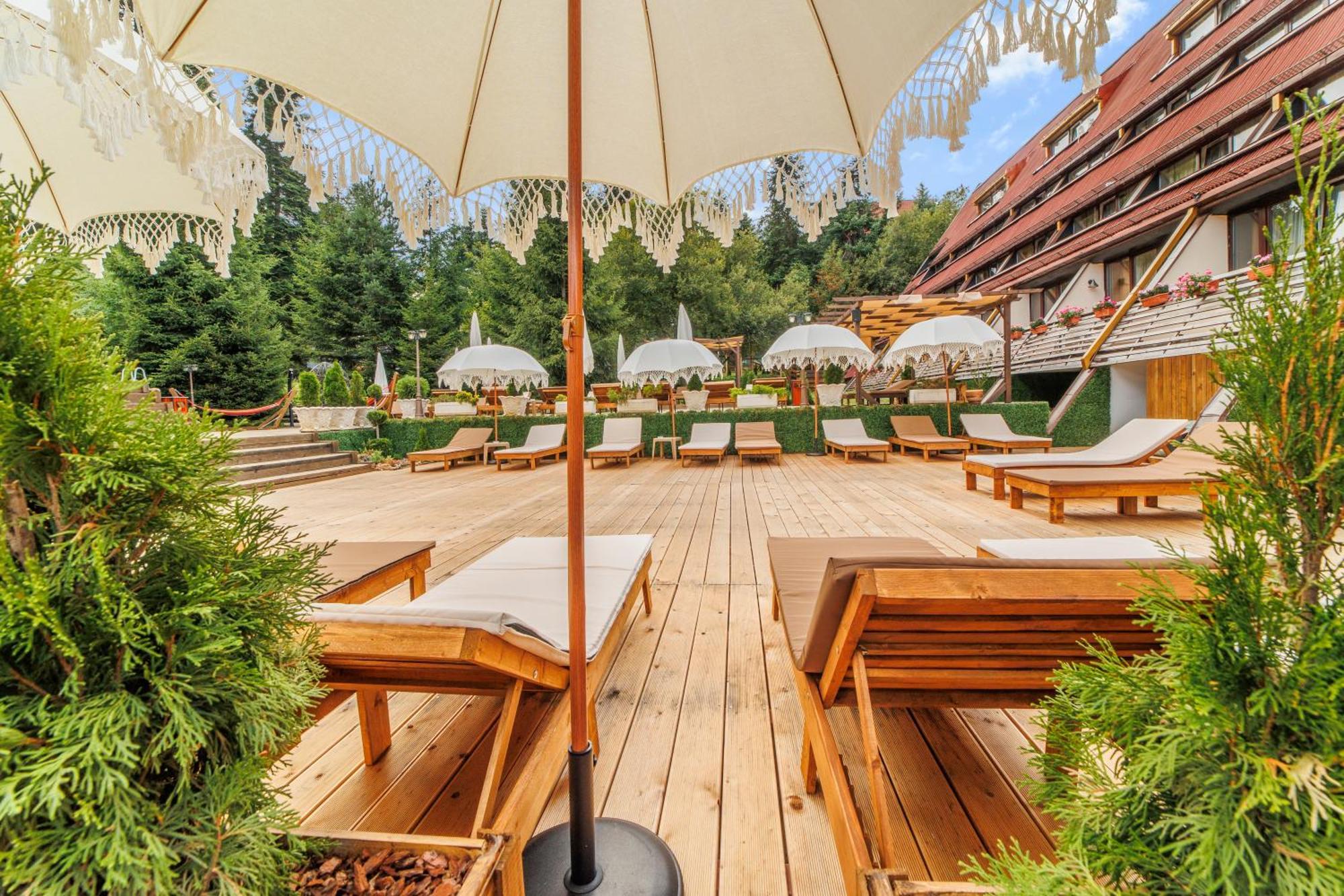 Mоura Boutique & Spa Hotel Borowez Exterior foto